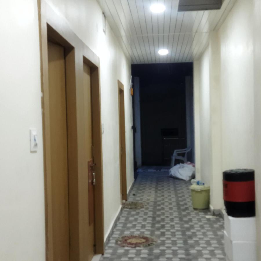 Shree Gajlaxmi Hotel Walking Distance From Mahakaleswar Ujjain Eksteriør bilde